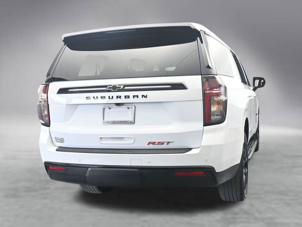 Used 2024 Chevrolet Suburban RST RWD image 6