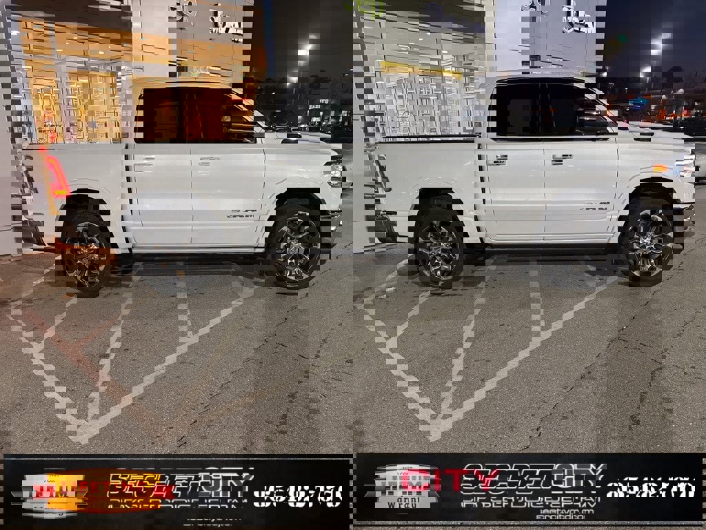 Used 2019 RAM 1500 Limited image 8