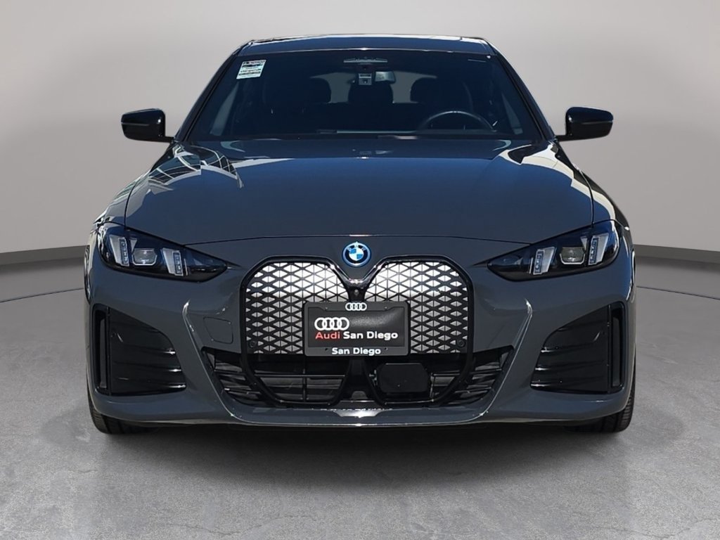 Used 2025 BMW i4 eDrive40 w/ M Sport Package RWD image 3