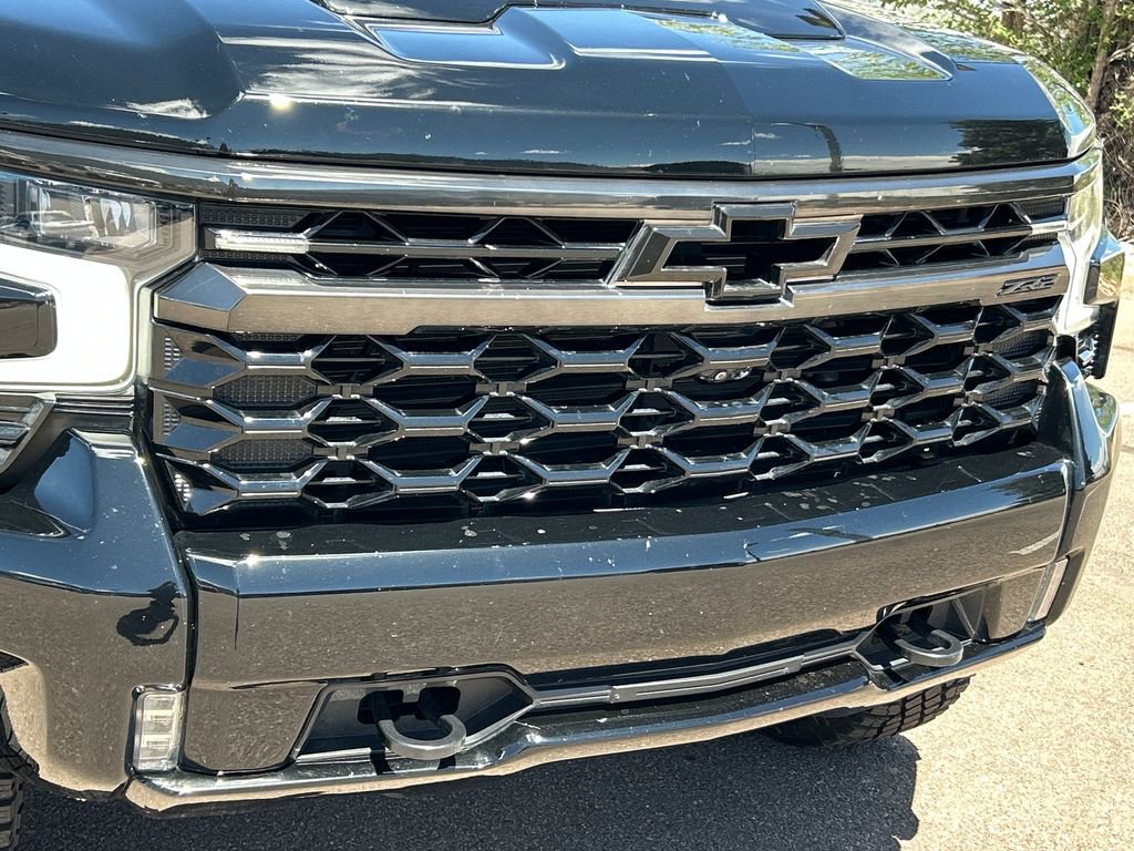 Used 2023 Chevrolet Silverado 1500 ZR2 w/ Technology Package AWD/4WD image 21