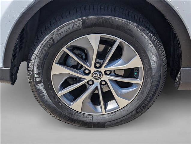 Used 2018 Toyota RAV4 XLE w/ Convenience Package AWD/4WD image 23