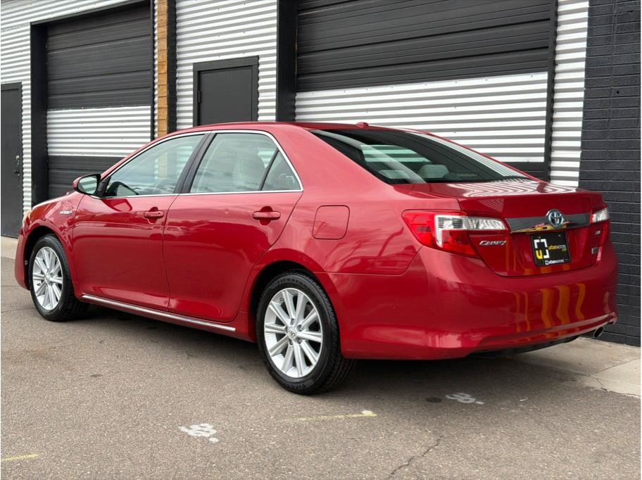 Used 2012 Toyota Camry XLE w/ Leather Pkg FWD image 7