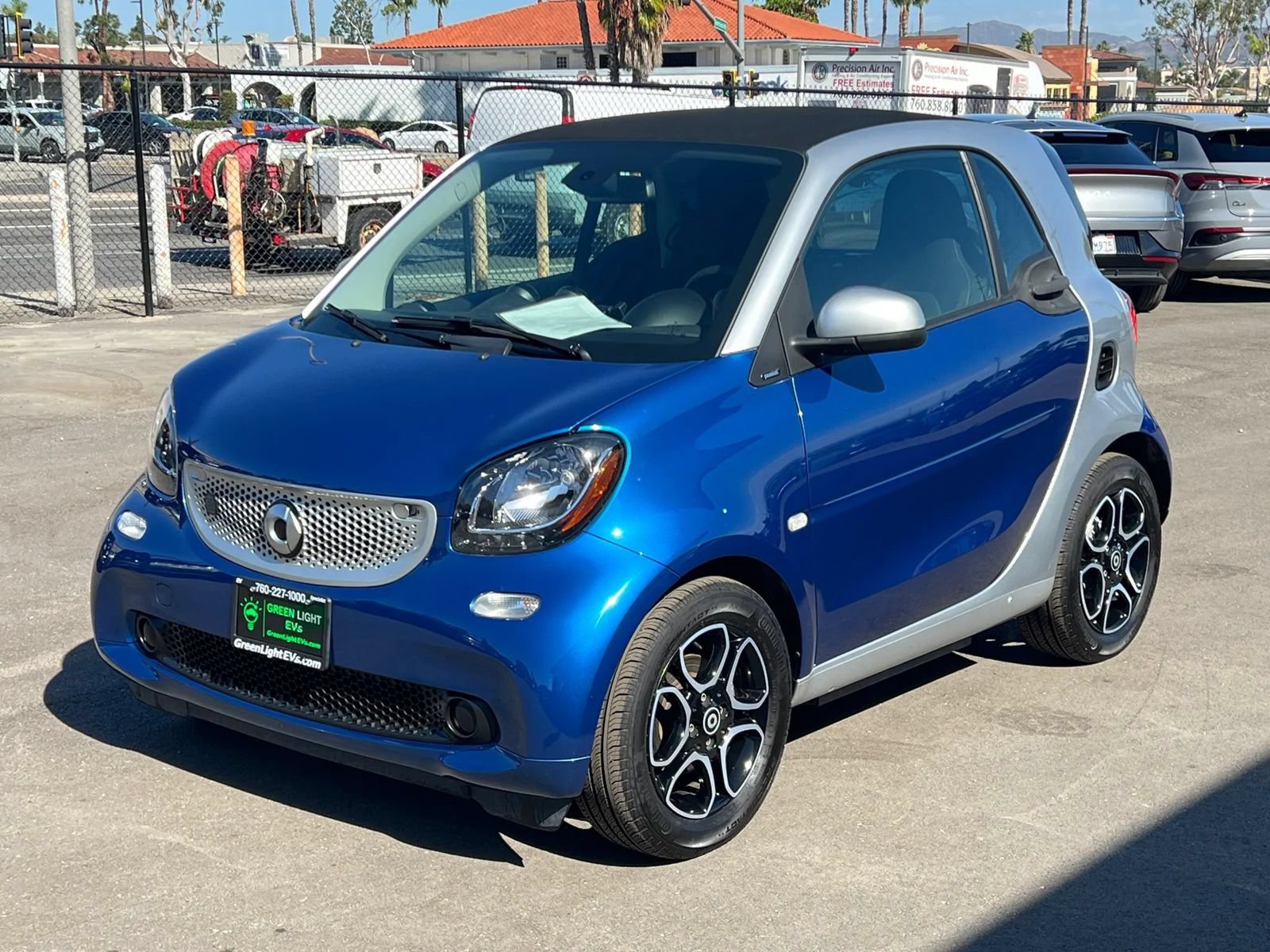 Used 2018 smart fortwo electric drive RWD image 1