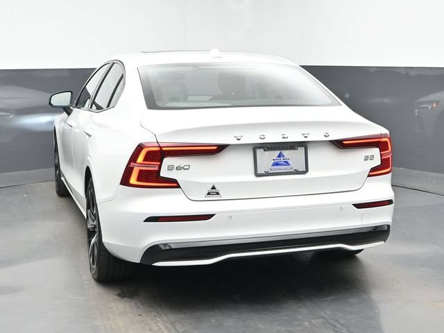 Used 2025 Volvo S60 B5 Core FWD image 7