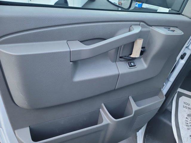 New 2025 Chevrolet Express 3500 w/ Power Convenience Package RWD image 19