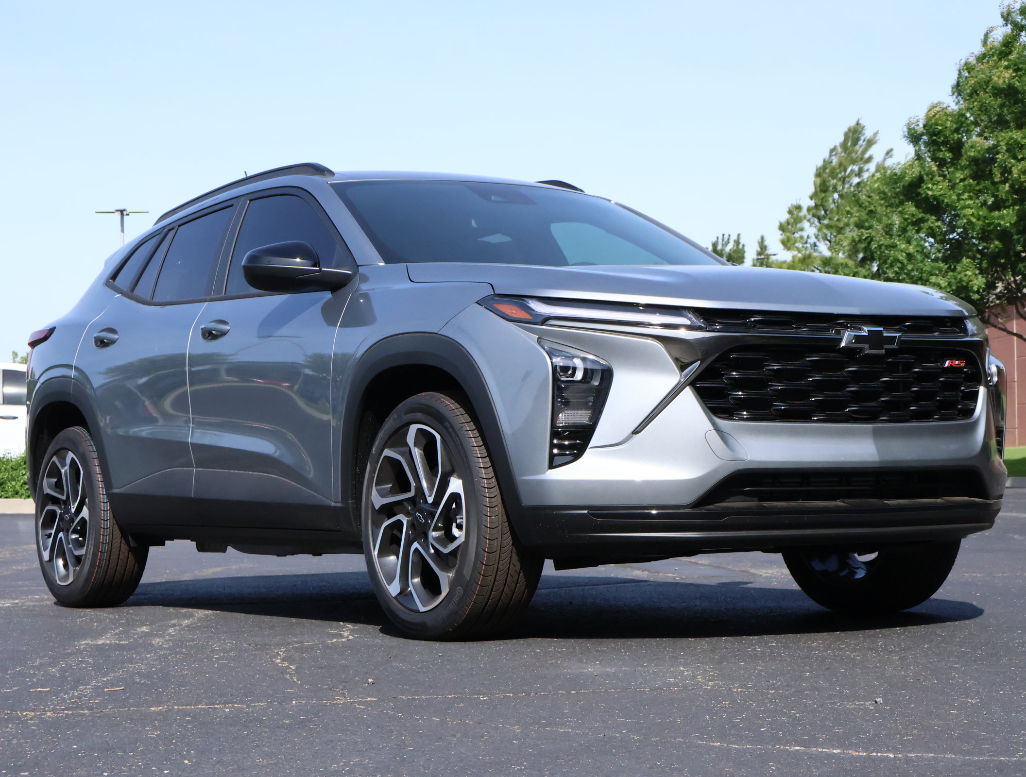 New 2026 Chevrolet Trax RS w/ Driver Confidence Package FWD image 1