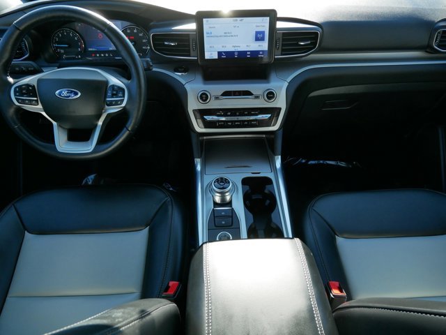 Certified 2023 Ford Explorer XLT w/ Equipment Group 202A image 16