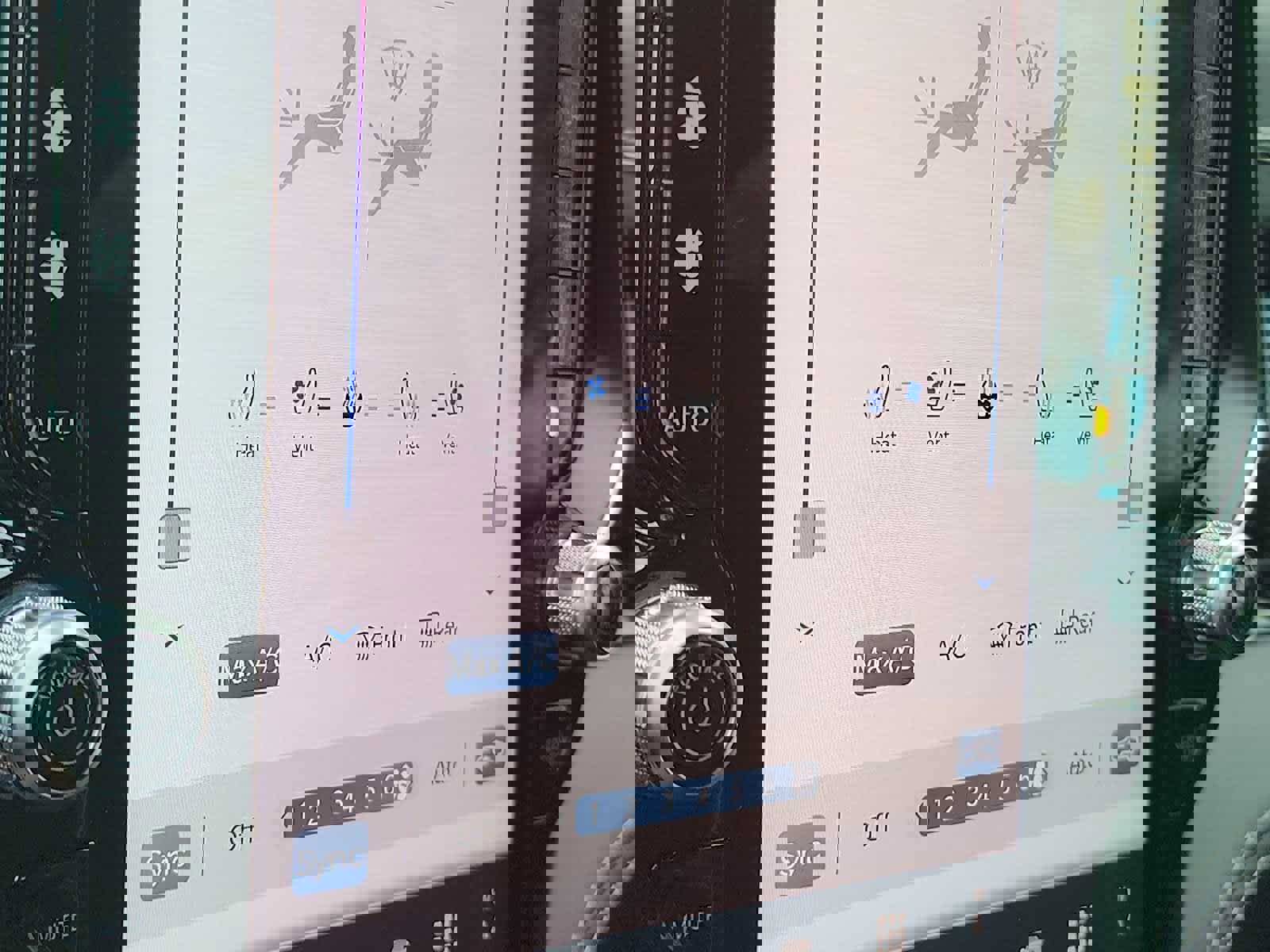 New 2026 RAM 3500 Limited image 35