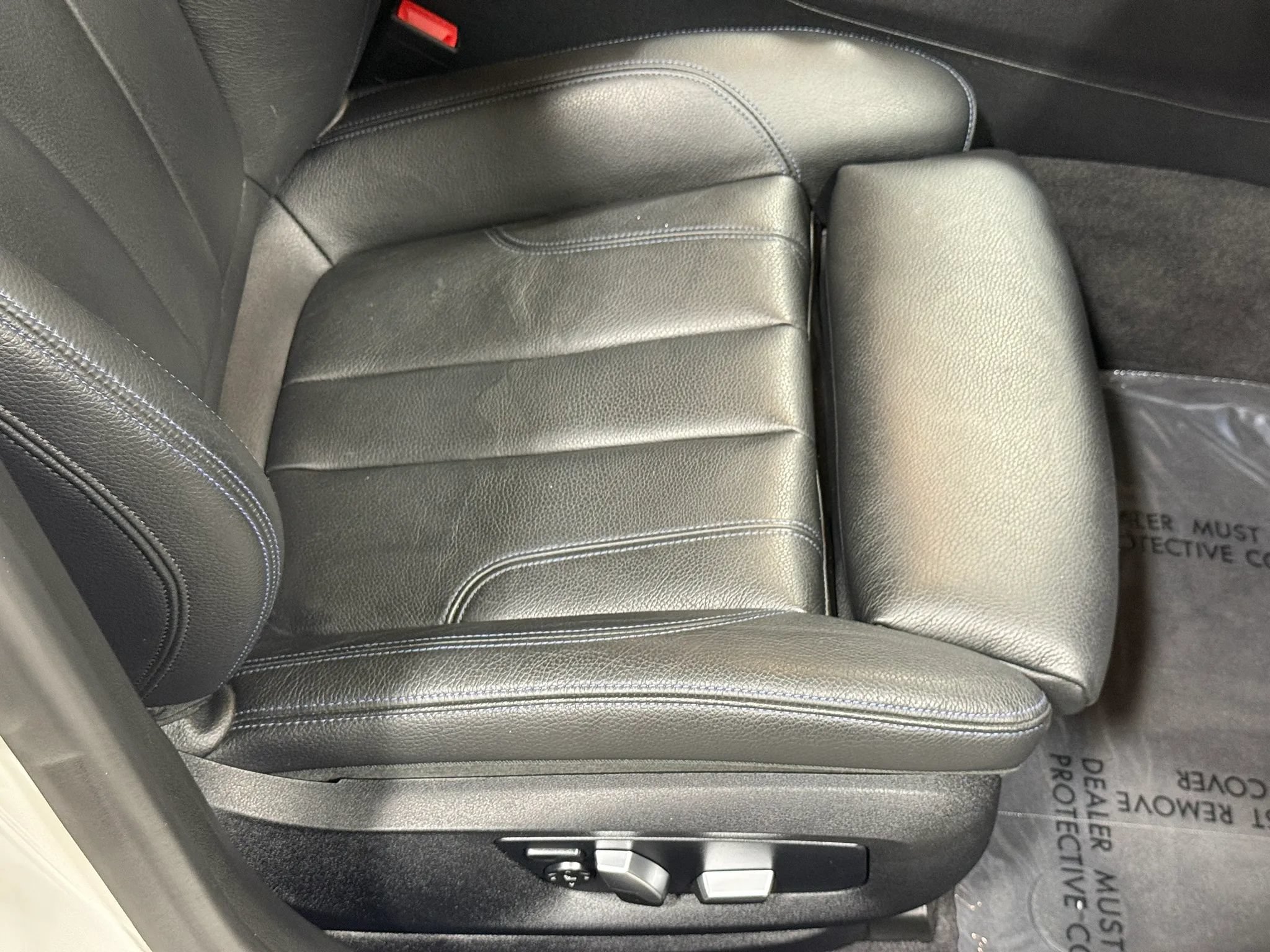 Used 2018 BMW 530e xDrive w/ M Sport Package 2 AWD/4WD image 49