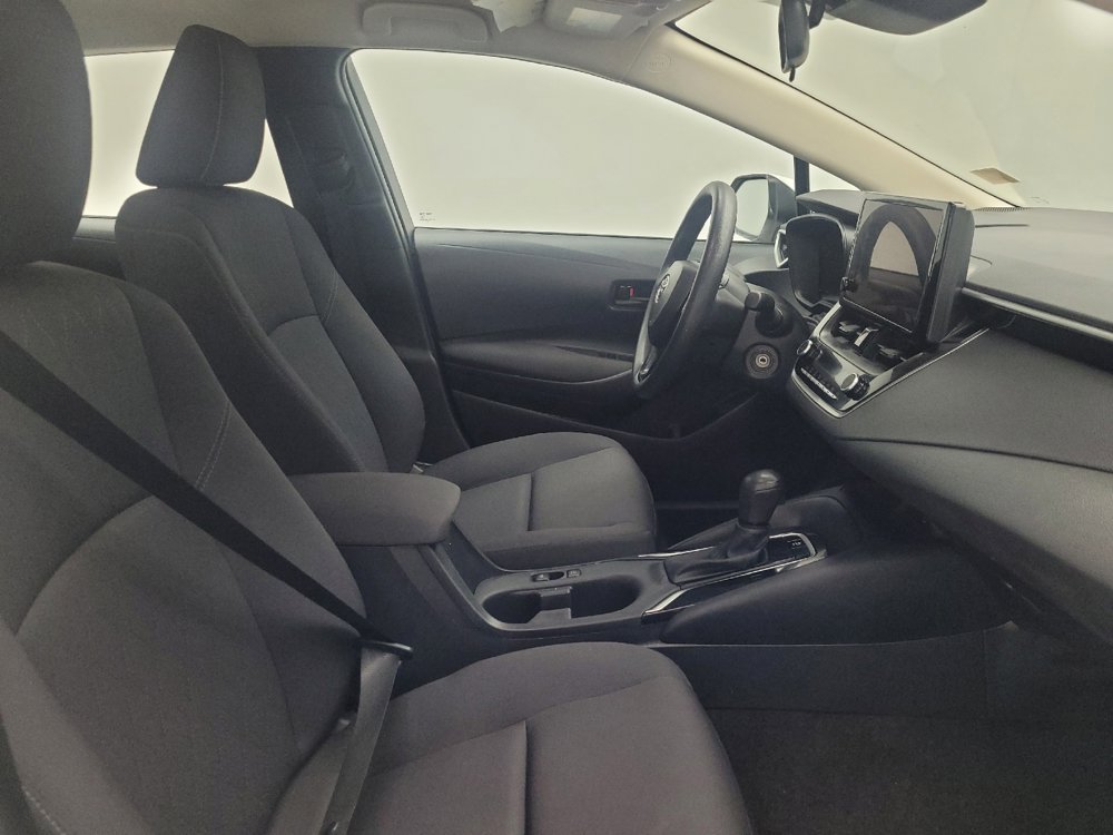 Used 2024 Toyota Corolla LE FWD image 21