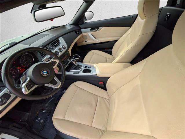 Used 2009 BMW Z4 sDrive35i image 21