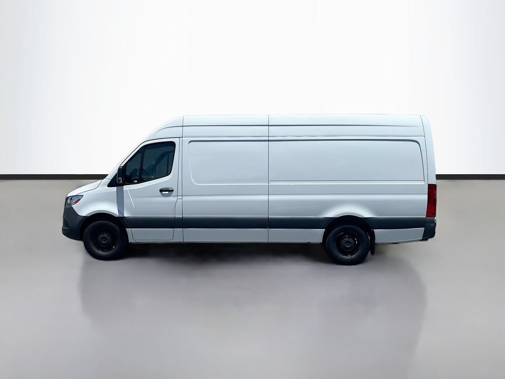 Used 2023 Mercedes-Benz Sprinter 2500 image 6