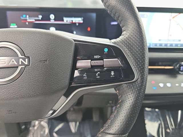 Used 2023 Nissan Ariya FWD image 18