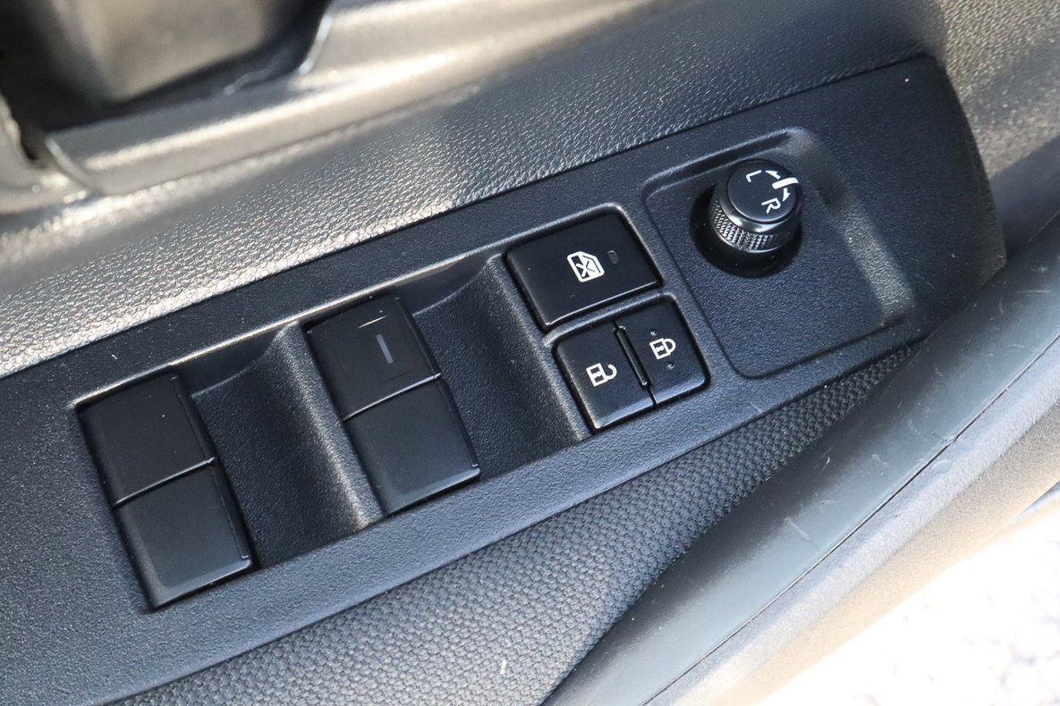 Used 2025 Toyota Corolla LE FWD image 14