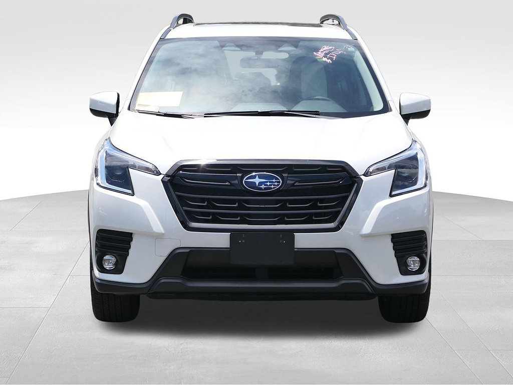 Used 2024 Subaru Forester Premium AWD/4WD image 8