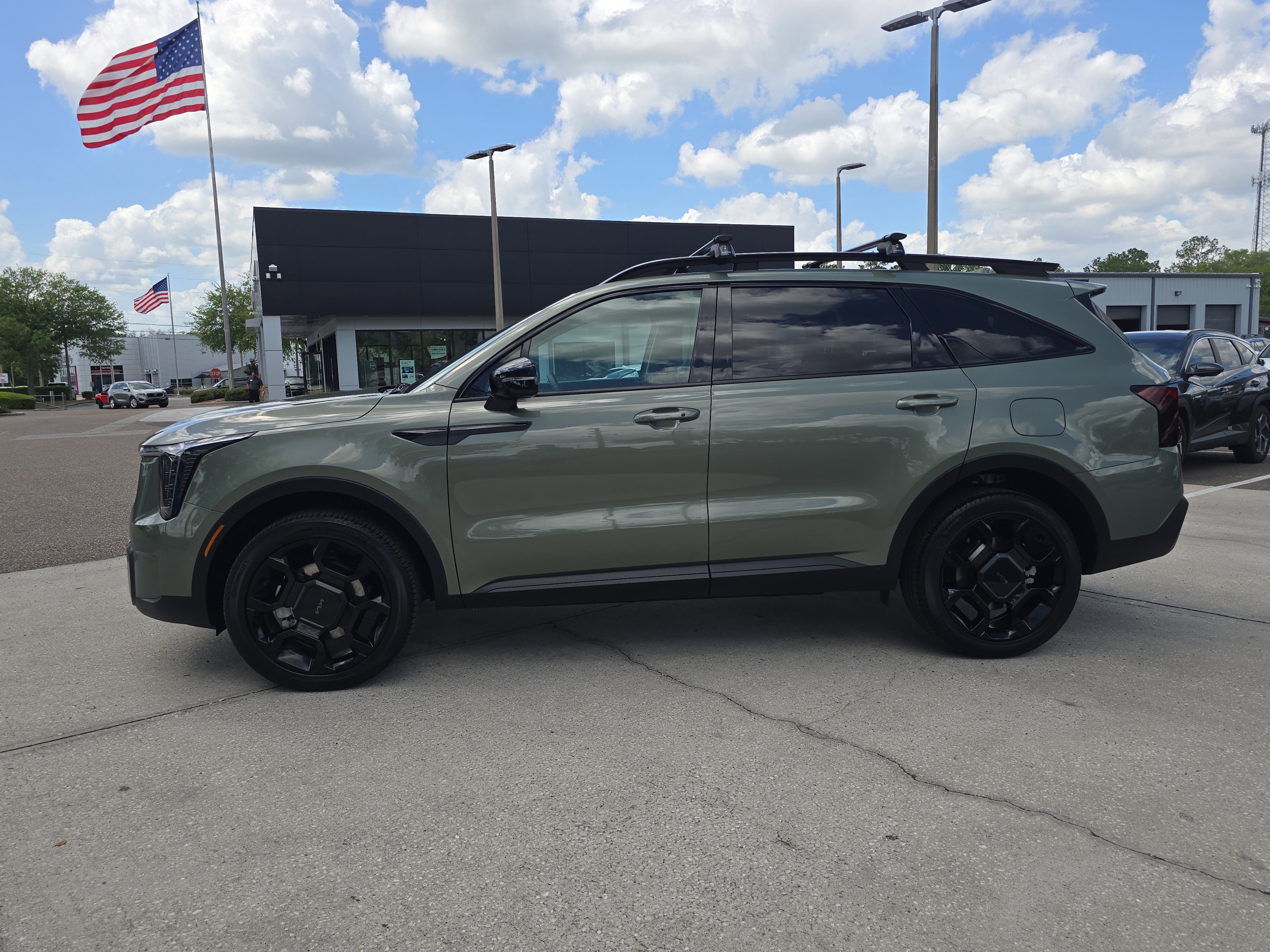 Certified 2025 Kia Sorento X-Line EX image 5