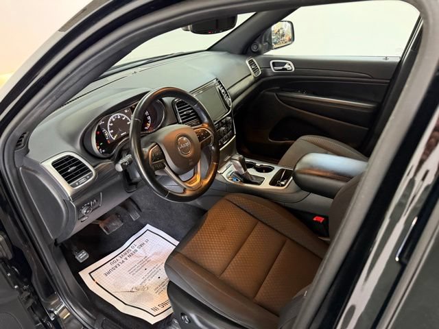 Certified 2022 Jeep Grand Cherokee Laredo E AWD/4WD image 18
