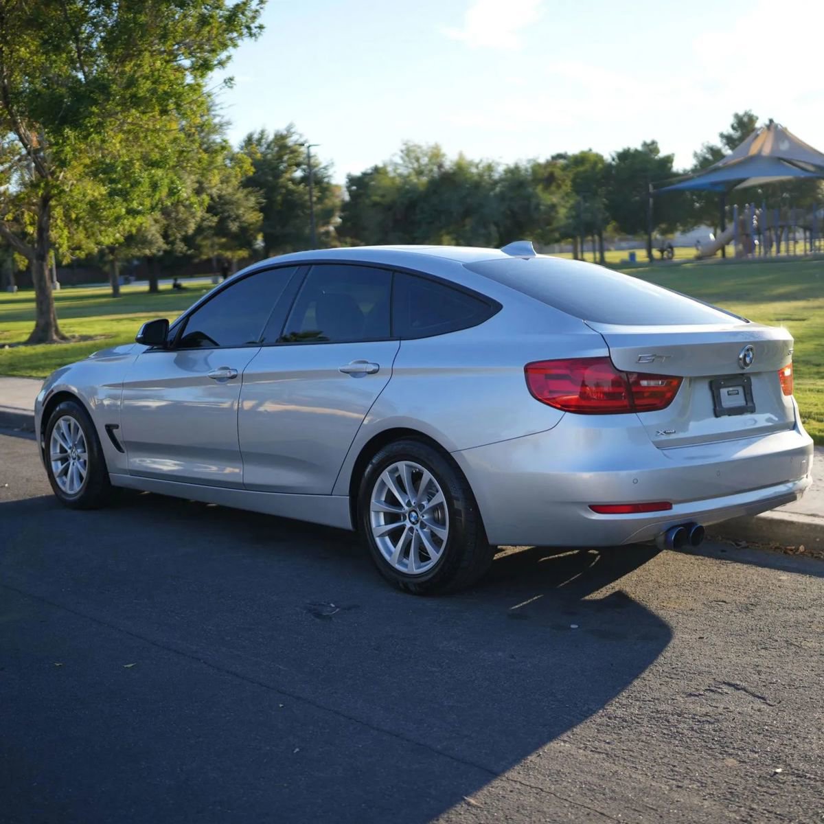 Used 2014 BMW 328i Gran Turismo xDrive image 6