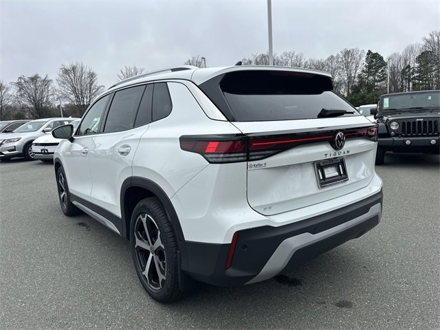 New 2026 Volkswagen Tiguan SE image 3