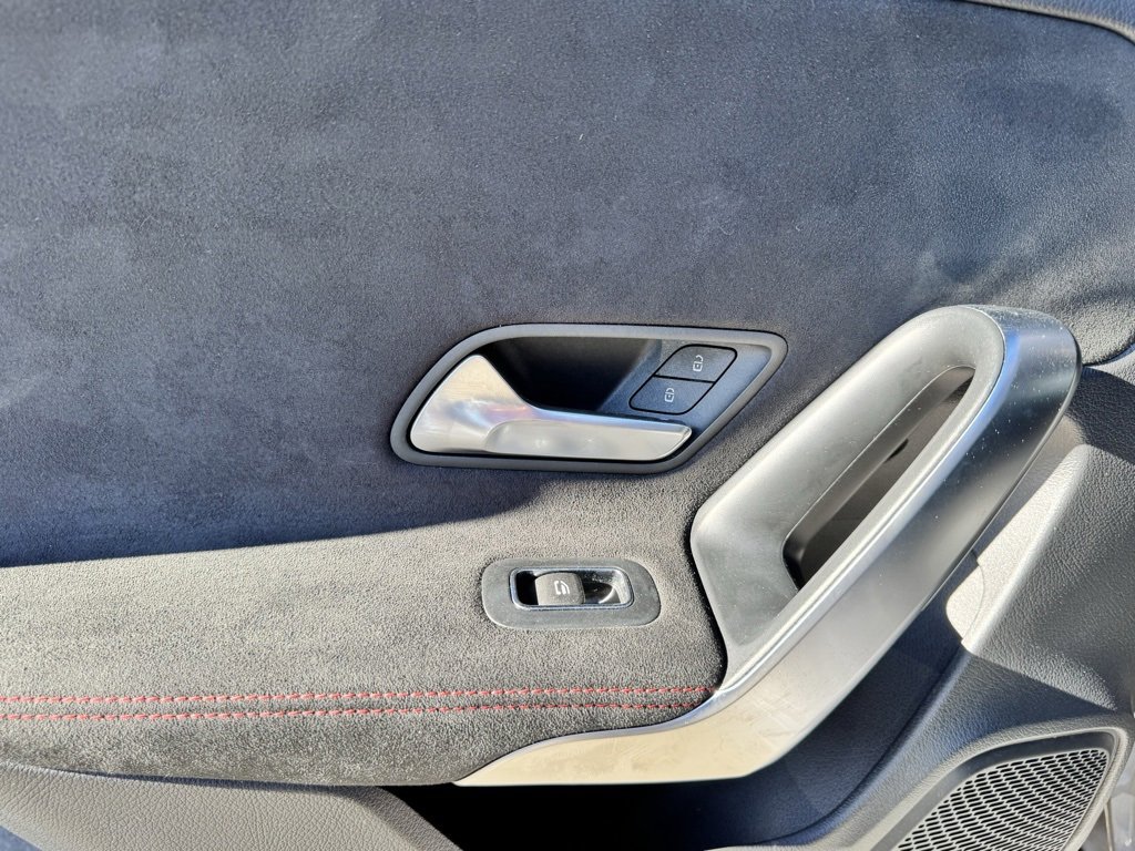 Used 2021 Mercedes-Benz A 220 image 33