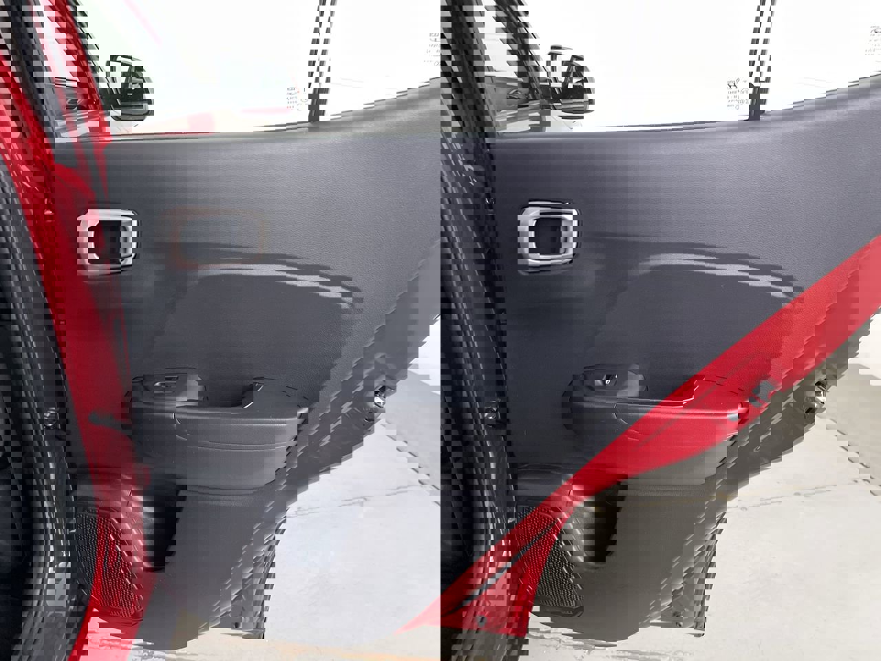 Used 2022 Hyundai Venue SE image 21