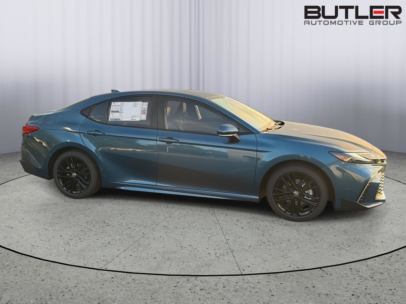 New 2026 Toyota Camry SE FWD image 7