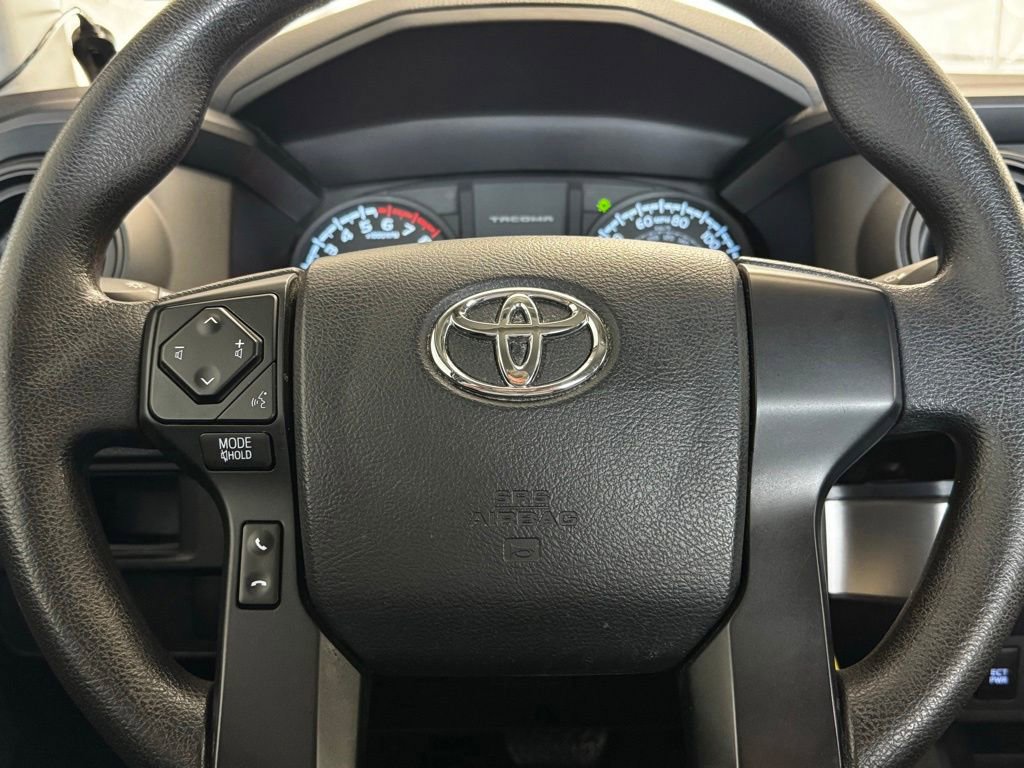 Used 2017 Toyota Tacoma SR RWD image 14