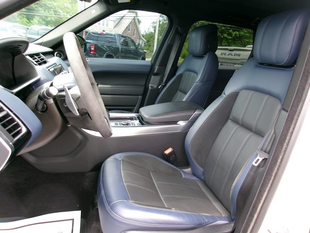 Used 2020 Land Rover Range Rover Sport HST AWD/4WD image 7