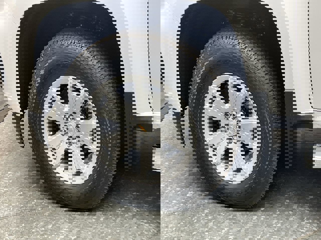 Certified 2022 Chevrolet Colorado LT w/ LT Convenience Package image 32