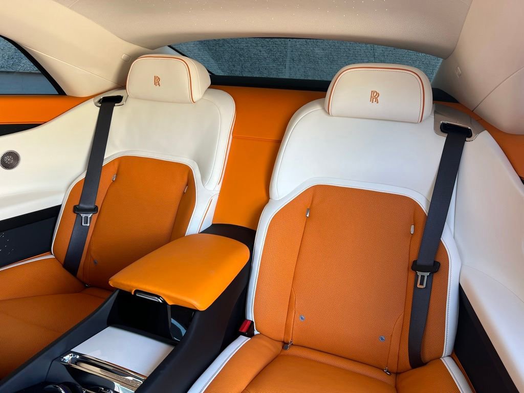 Used 2024 Rolls-Royce Spectre w/ Spectre Launch Package AWD/4WD image 24