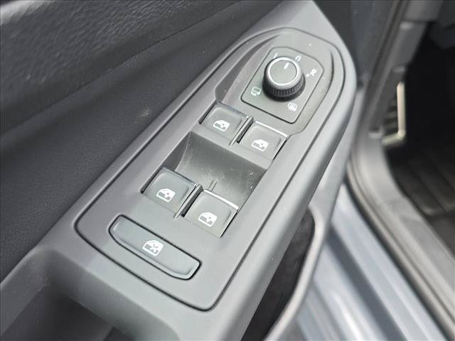 Certified 2026 Volkswagen Golf AWD/4WD image 8