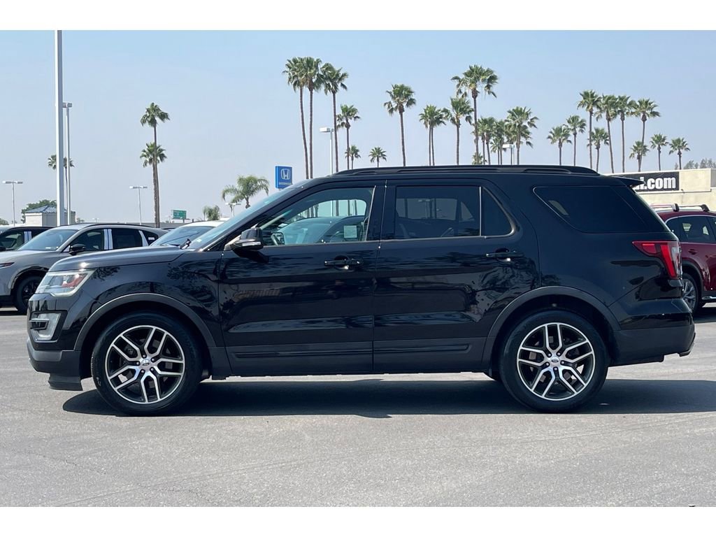Used 2017 Ford Explorer Sport w/ Equipment Group 401A image 3