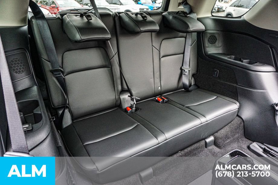 Used 2025 Nissan Pathfinder SL w/ SL Premium Package image 23