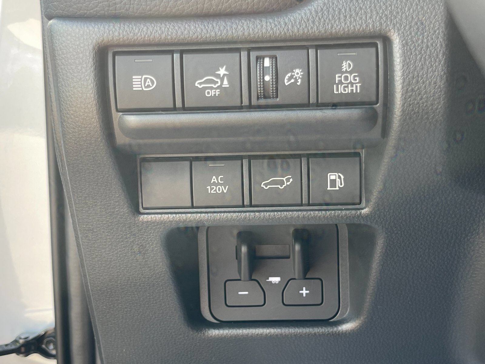 New 2027 Toyota Land Cruiser AWD/4WD image 30