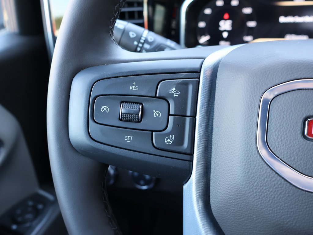 New 2025 GMC Sierra 1500 SLE image 17