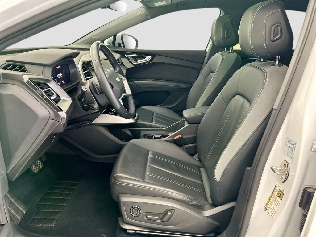 Certified 2023 Audi Q4 e-tron Premium w/ Premium Plus RWD image 18