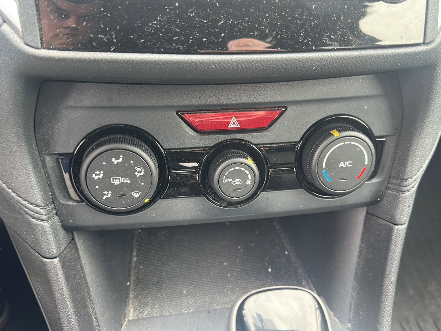 Used 2018 Subaru Crosstrek 2.0i Premium w/ Eyesight System image 16