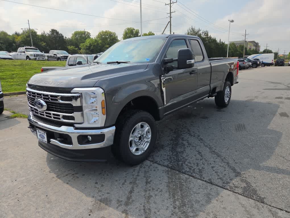 New 2026 Ford F350 XLT AWD/4WD image 7