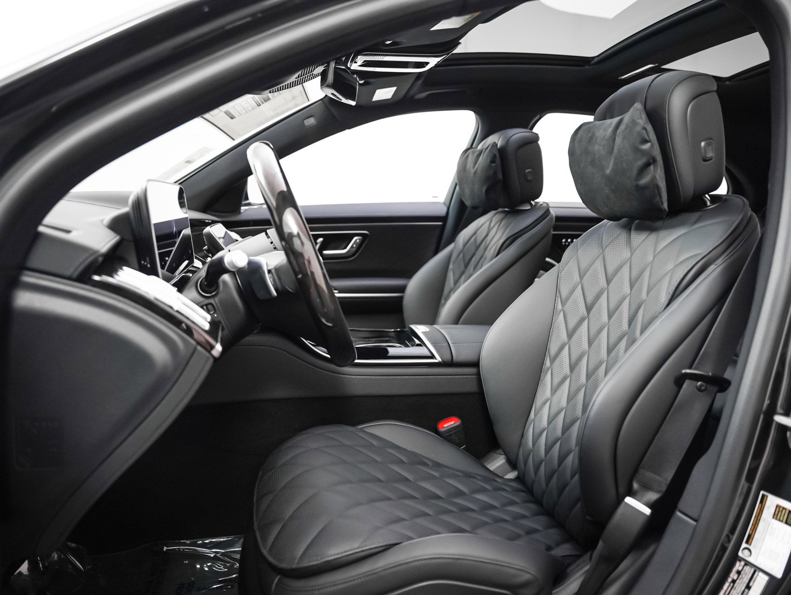 New 2026 Mercedes-Benz S 580 4MATIC Sedan image 5