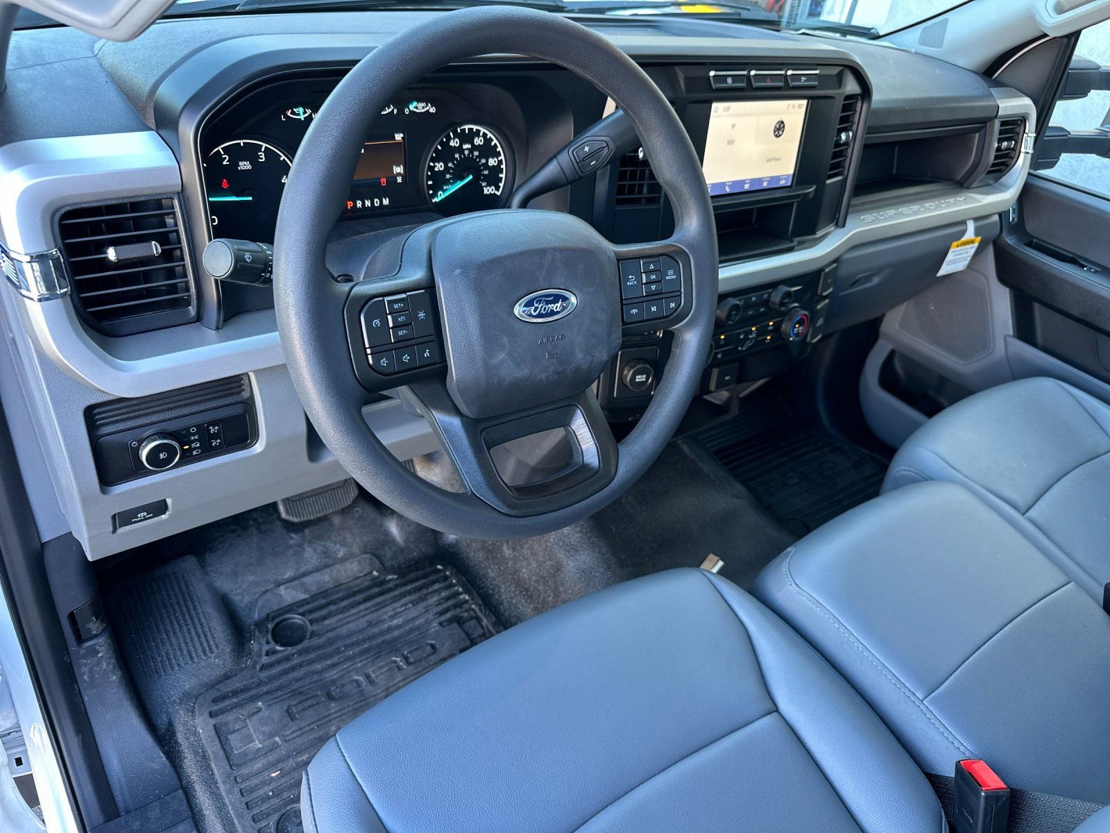 Used 2024 Ford F450 XL w/ XL Chrome Package image 14