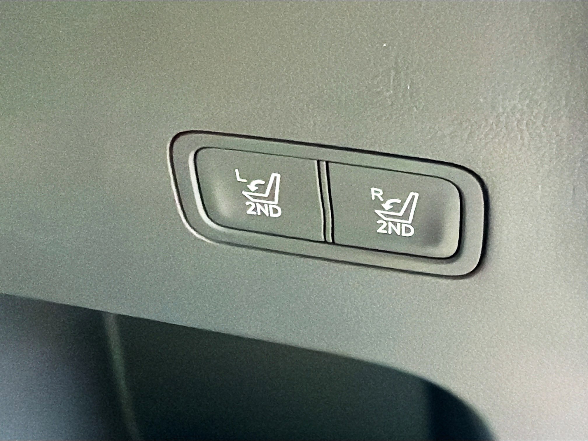 New 2026 Hyundai Santa Fe SE image 13