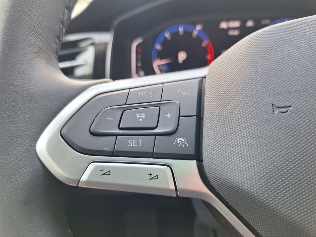 New 2026 Volkswagen Jetta SEL image 12