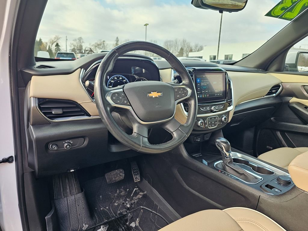 Certified 2023 Chevrolet Traverse Premier image 18