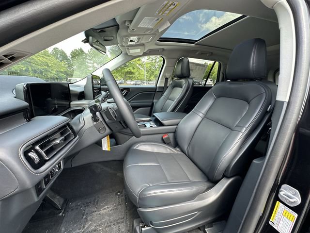 New 2025 Lincoln Aviator 2WD w/ Equipment Group 101A image 11