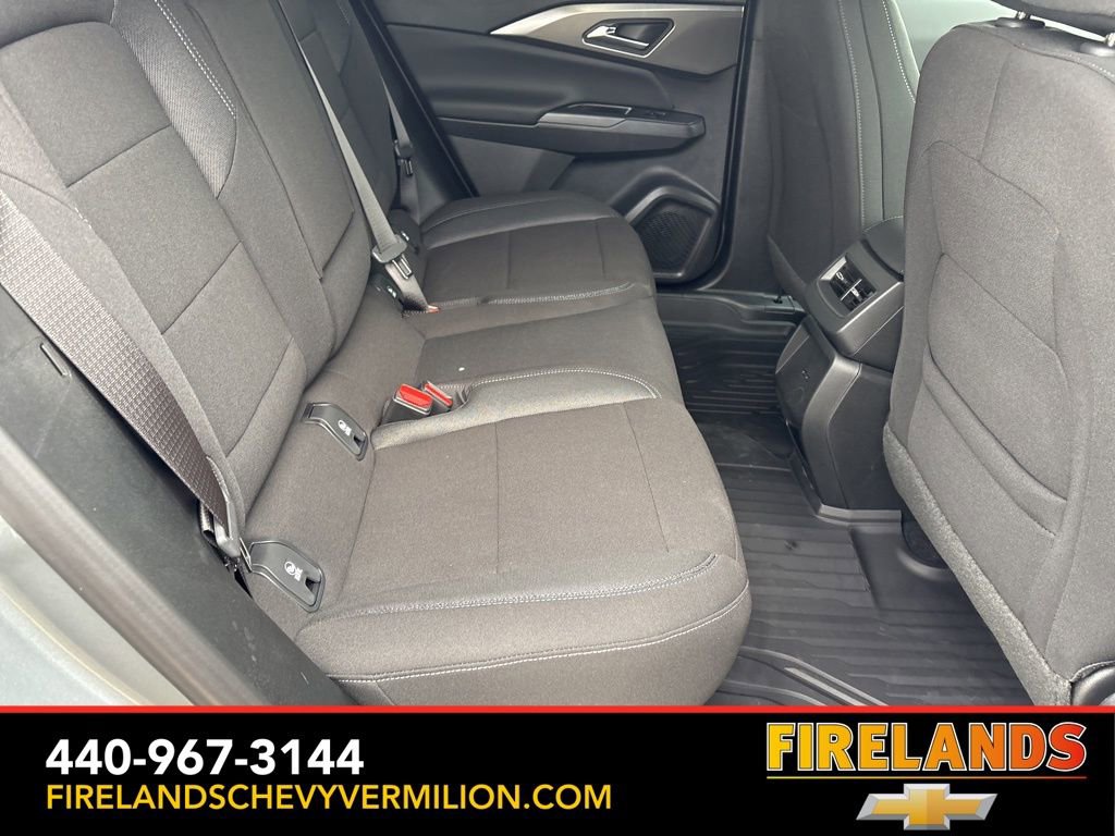 New 2026 Chevrolet Equinox EV LT image 38