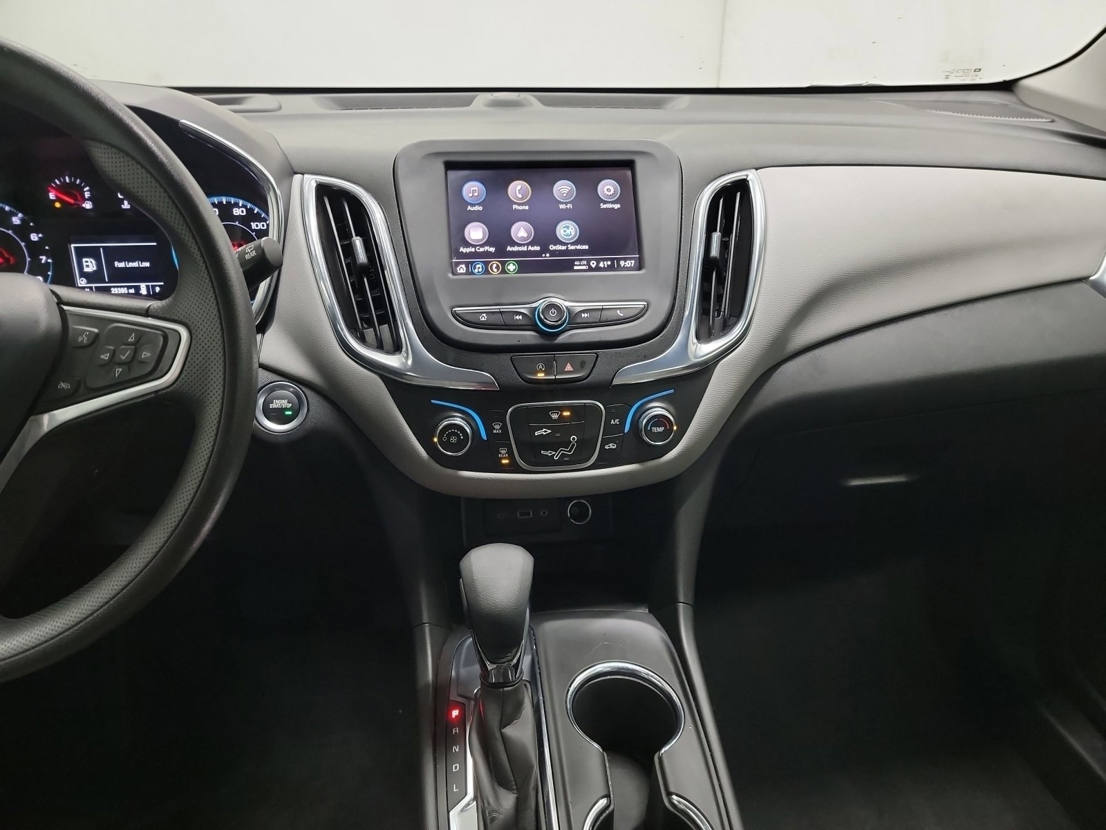 Used 2023 Chevrolet Equinox LS image 30