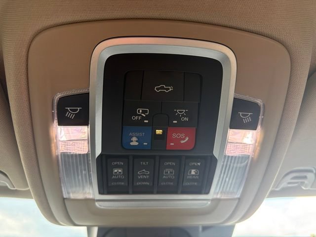 Used 2019 RAM 1500 Limited AWD/4WD image 10