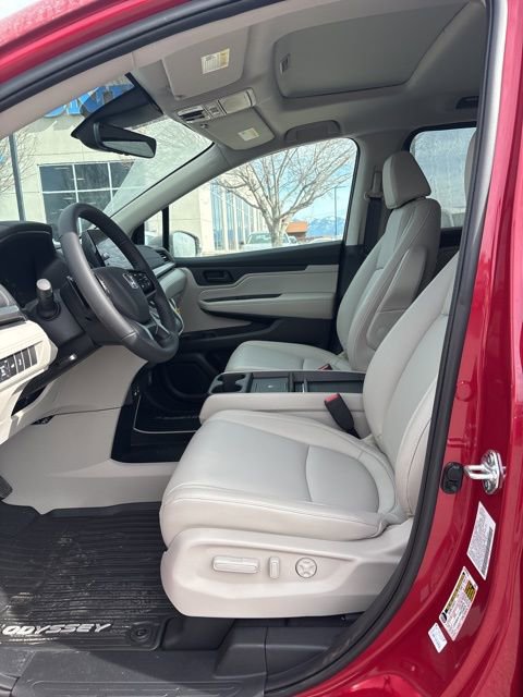 New 2026 Honda Odyssey EX-L image 2
