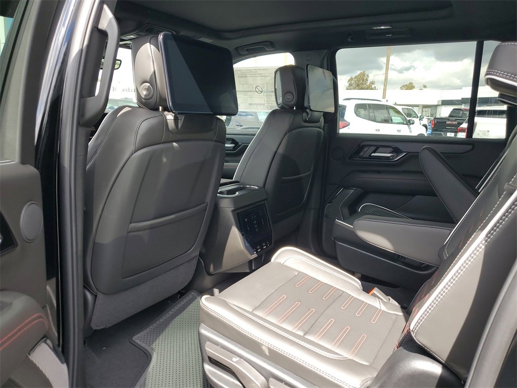 New 2026 GMC Yukon XL AT4 Ultimate image 9