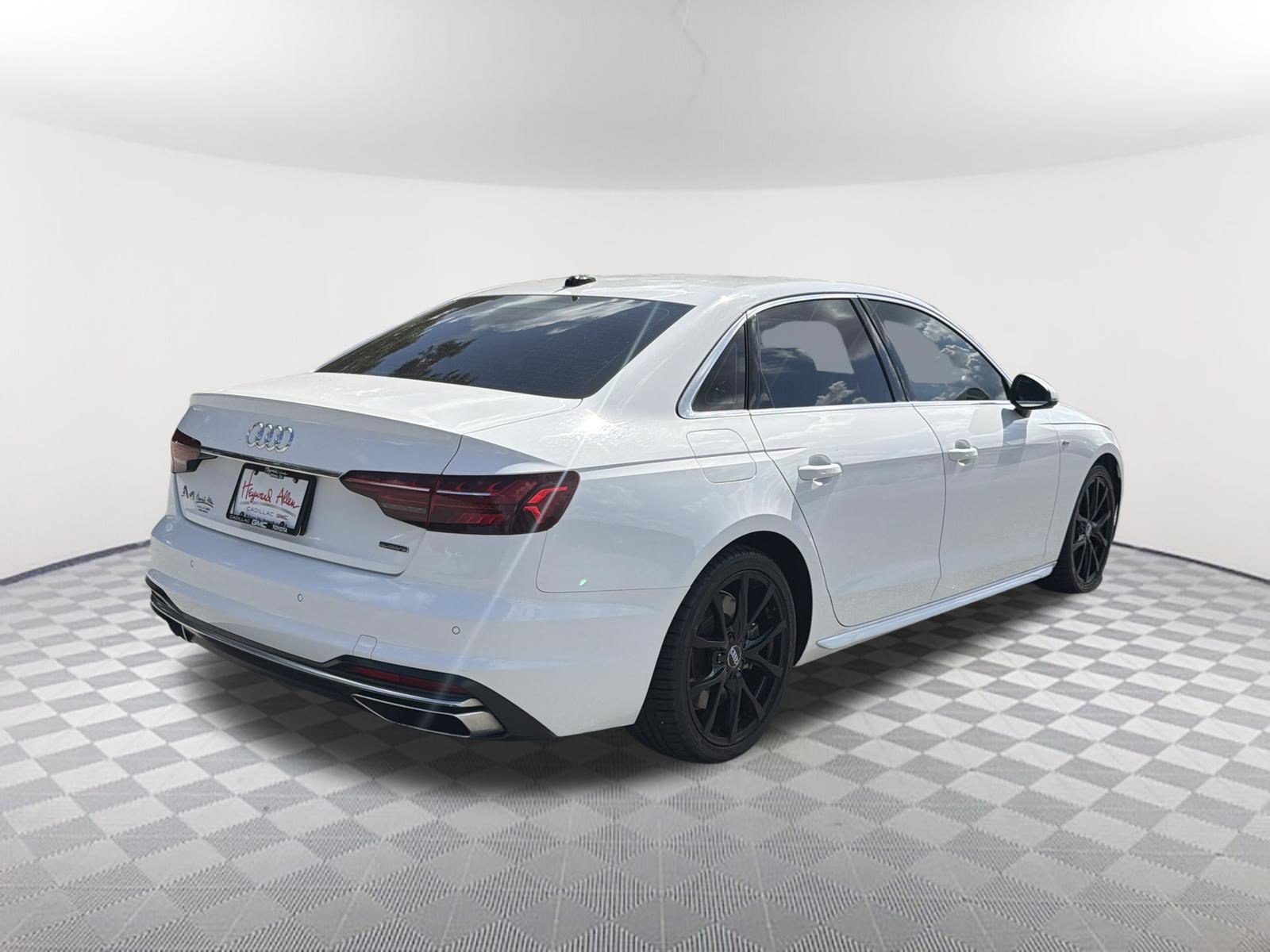 Used 2023 Audi A4 2.0T Premium Plus AWD/4WD image 6